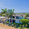 Отель Magical Oasis 6BR w Large Pool Gazebo Views, фото 23
