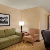 Отель Country Inn & Suites by Radisson, Champaign North, IL, фото 2