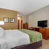 Отель Comfort Inn & Suites Lenoir Hwy 321 Northern Foothills, фото 32