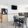 Отель Baymont Inn & Suites Essex Burlington Area [Ex. Handy Suites], фото 3