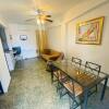 Отель Calle Hollanda 1 Bedroom Home, фото 12