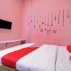 Отель OYO 92877 Hotel Rainbow 7296, фото 12