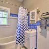Отель Glasgow Home w/ Porch: Close to Lake & Caves!, фото 7