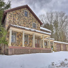 Отель Spacious Hawley Villa: 1 Mi to Lake Wallenpaupack, фото 1