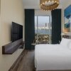 Отель Avani + Palm View Dubai Hotel & Suites, фото 13