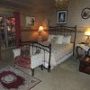 Отель Historic Farnsworth House Inn, фото 4