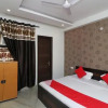Отель OYO 24283 Royal Rahul Residency, фото 3