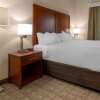 Отель Comfort Inn & Suites, фото 4