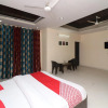 Отель Queen Residency By OYO Rooms, фото 10