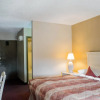 Отель Rodeway Inn, фото 34