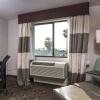 Отель Holiday Inn Express Hotel & Suites Carlsbad Beach, an IHG Hotel, фото 5