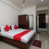 Отель OYO 28053 Hotel Gayatri Palace, фото 3