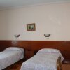 Отель Hostal Zamora в Мадриде