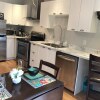 Отель Ottawa Center 1 Bedroom Apartment near Bank St, фото 4