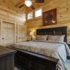 Отель Panoramic Perfection - 5 Bedrooms, 5.5 Baths, Sleeps 14 5 Cabin by Redawning, фото 3