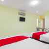 Отель OYO 803 Ai Villa (Vaccinated Staff), фото 25
