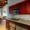Отель Modern, Immaculate Unit in Flamingo With Spectacular Ocean Views, фото 13