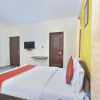 Отель OYO 9748 Hotel Girgaon Palace, фото 6