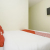 Отель OYO 1091 Ace Business Hotel Galaxy Syariah, фото 7