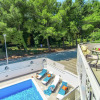 Отель Modern Villa with Private Pool & Hot Tub near Center & Beach, фото 24