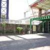 Отель RedDoorz near Juanda International Airport 2, фото 24