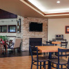 Отель Comfort Suites Elgin, фото 30