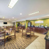 Отель Sleep Inn And Suites, фото 20
