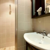 Отель Beachside Manor - 8 Bed Villa 2 Mins From Beach, фото 11