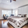 Отель Arlington Manor - 5br/3ba Sleeps 18+ Hottub/firepit 5 Bedrooms 3 Bathr, фото 4