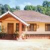 Отель 2 rooms in a homestay in Madikeri, by GuestHouser 19517 в Мадикери