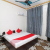 Отель 4 U By OYO Rooms, фото 15