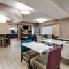 Отель La Quinta Inn & Suites by Wyndham Batavia, фото 16