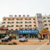 Отель V8 Theme Hotel Xiuying, фото 12