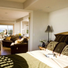 Отель Three Tree Point Bed & Breakfast, фото 3