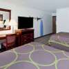 Отель Super 8 by Wyndham Tuscaloosa, фото 4