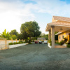 Отель Nok Resort & Hotel, фото 1