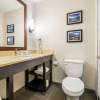 Отель Comfort Inn & Suites, фото 9