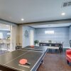 Отель Updated Houston Home w/ Backyard & Ping Pong!, фото 5