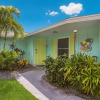 Отель Lazy Pelican 2 Bedroom Home by RedAwning, фото 1