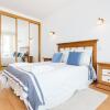 Отель CoolHouses Algarve Luz, Ocean front 4 Bed house w/ pool, Casa da Pipa, фото 6