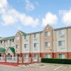 Отель Days Inn and Suites Plano Medical Center Dallas в Далласе