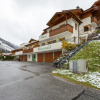Отель Chalet Apartment in Saalbach-hinterglemm, фото 1