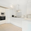 Отель The Wimbledon Hideaway - Glamorous 3bdr House With Garden, фото 5