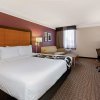 Отель La Quinta Inn & Suites by Wyndham Tacoma - Seattle, фото 2