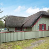 Отель Traditional Holiday Home in Hvide Sande With Terrace, фото 14