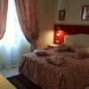 Отель Five Roses Bed & Breakfast, фото 7
