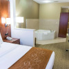 Отель Comfort Suites, фото 6