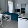 Отель Lovely 2-room apartment with a balcony, фото 2