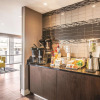 Отель La Quinta Inn & Suites by Wyndham Atlanta Midtown - Buckhead, фото 10