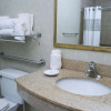 Отель Hampton Inn & Suites Newport/Middletown, фото 9